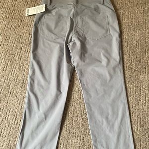 Lululemon city sleek 5 pocket 7/8 pants size 14 gray